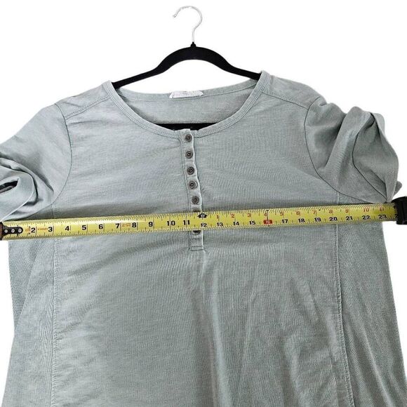 Jane and Delancey - Picture 5 of 6